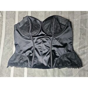 Torrid NWOT bustier lingerie size 3 biking Black